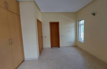 A 4 BEDROOM TERRACE DUPLEX AVAILABLE FOR RENT IN BANANA ISLAND IKOYI